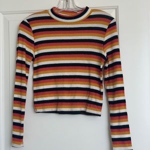 Cropped turtle neck sweater